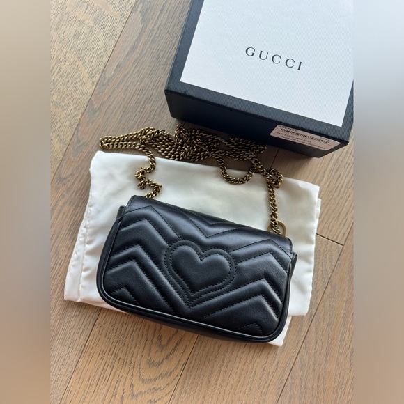 Gucci GG Marmont Super Mini (Black) - Picture 2 of 8